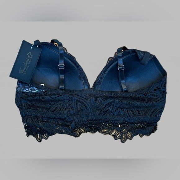 NWT Frederick’s of Hollywood Black Lace Finley Bralette, Sizes M, L, & XL - Picture 6 of 10